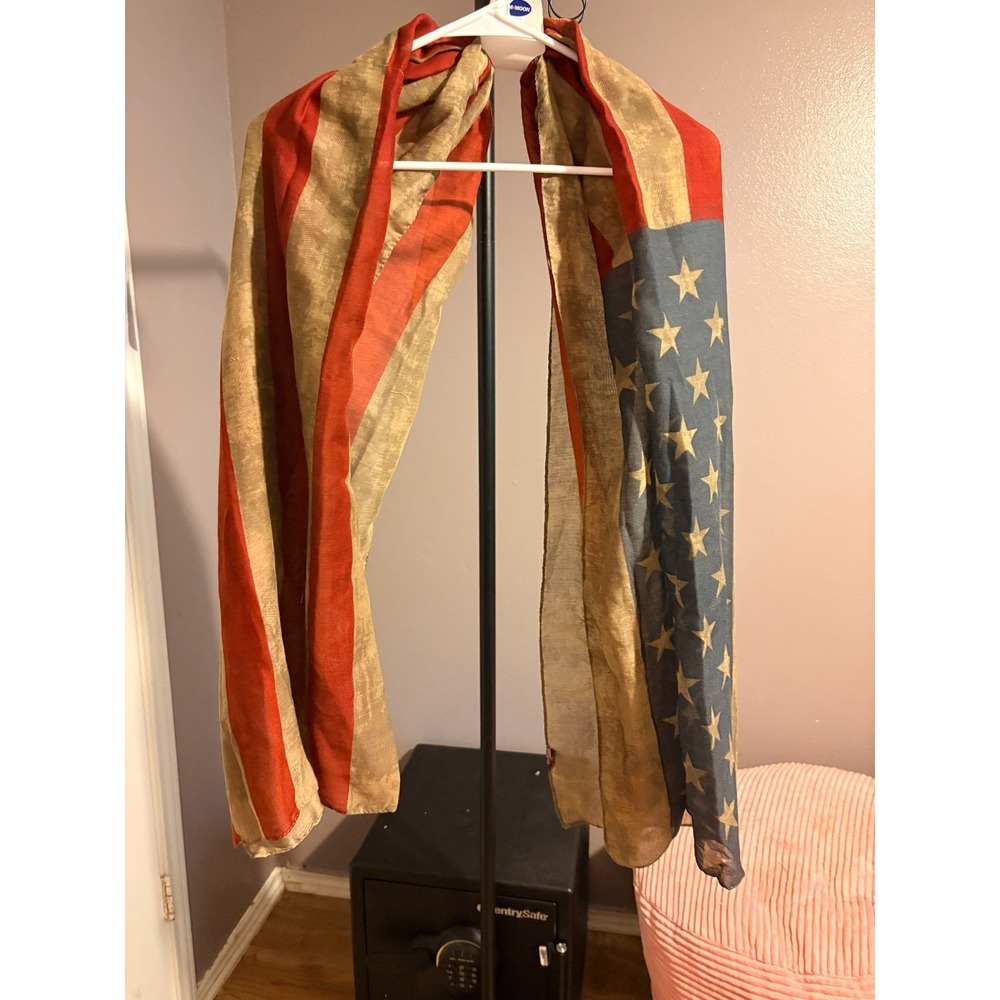 Scarf - Distressed US Flag - New